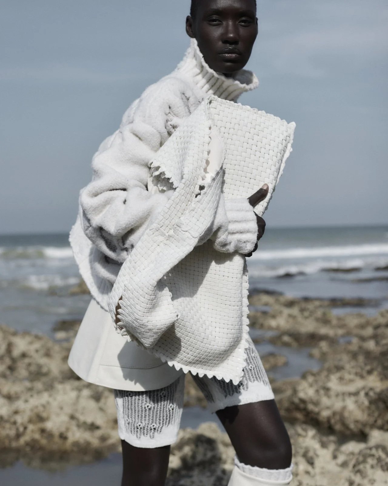 D872★  女性オーナー　ダブル　confidence in textiles Women's Caitlin Boxy Top Blue Foxes | Fair Trade | Mata Traders